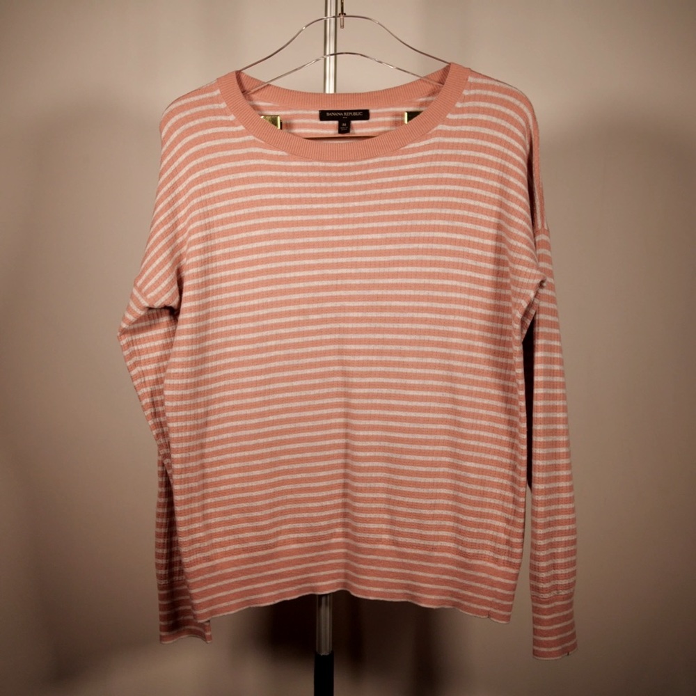 Banana Republic thulian pink and off white stripes long sleeve knit